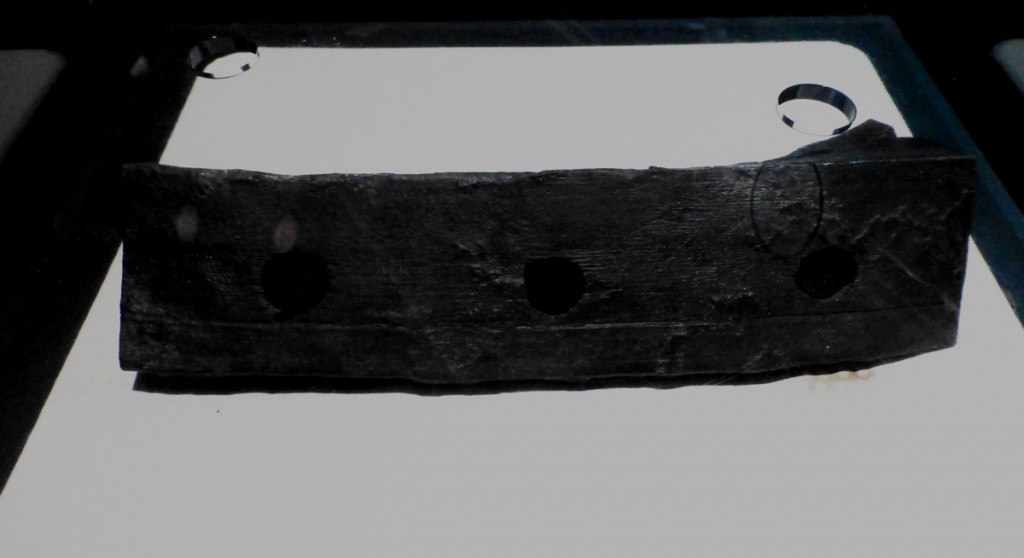 Cornière-de-la-coque-en-fer-à-toucher-RMS-Titanic-exposition-Porte-de-Versailles-15-avril-1912-naufrage-film