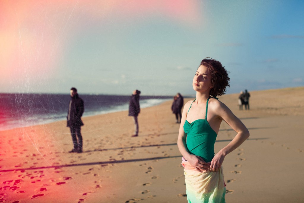 Cléa Vincent chanteuse singer EP Non mais oui Midnight Special Records Paris french pop music musique photo by Franck Juery