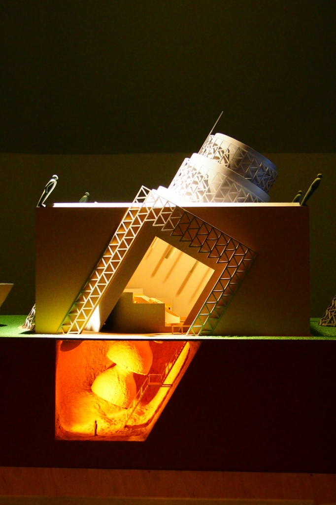 Ville-Manas-by-Ilya-et-Emilia-Kabakov-LEtrange-Cité-Monumenta-2014-Nef-Grand-Palais-photo-Blog-United-States-of-Paris