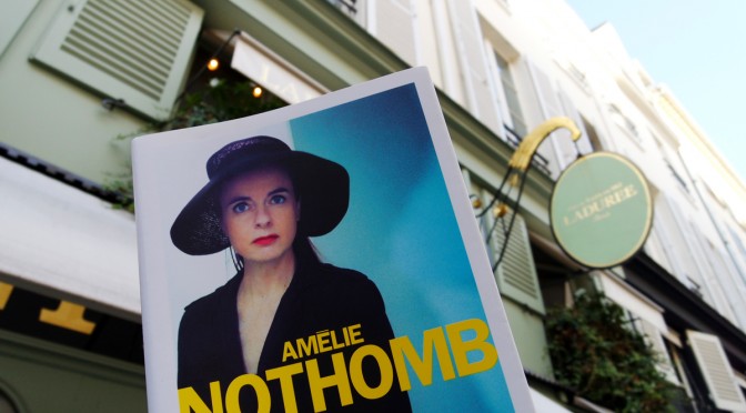 Tea time avec Amélie Nothomb autour de Pétronille son nouveau roman