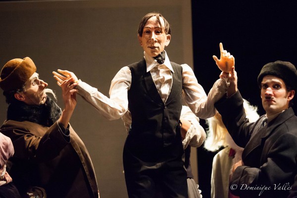 Le Révizor de Nicolaï Gogol Théâtre de la Tempête mise en scène Paolo Giusti spectacle russe Paris Cartoucherie photo Dominique Vallès