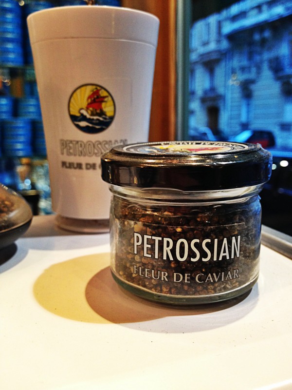 Maison Petrossian boutique restaurant paris 17ème boulevard courcelles caviar dégustation gastronomie maxime fleur de caviar tradition photo By blog United States of Paris