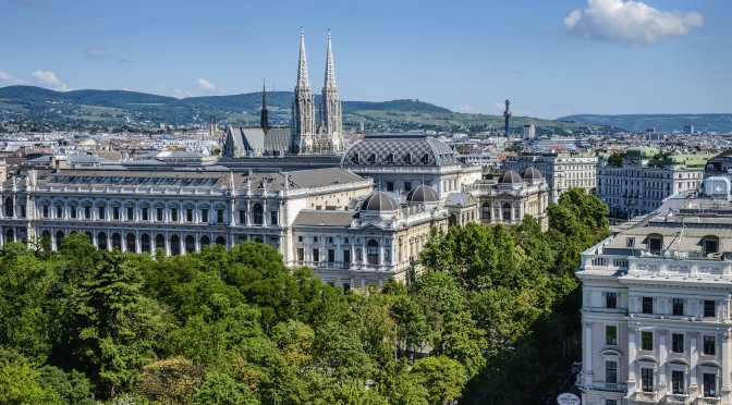VIENNE s’invite place du Palais Royal pour une expérience 360°