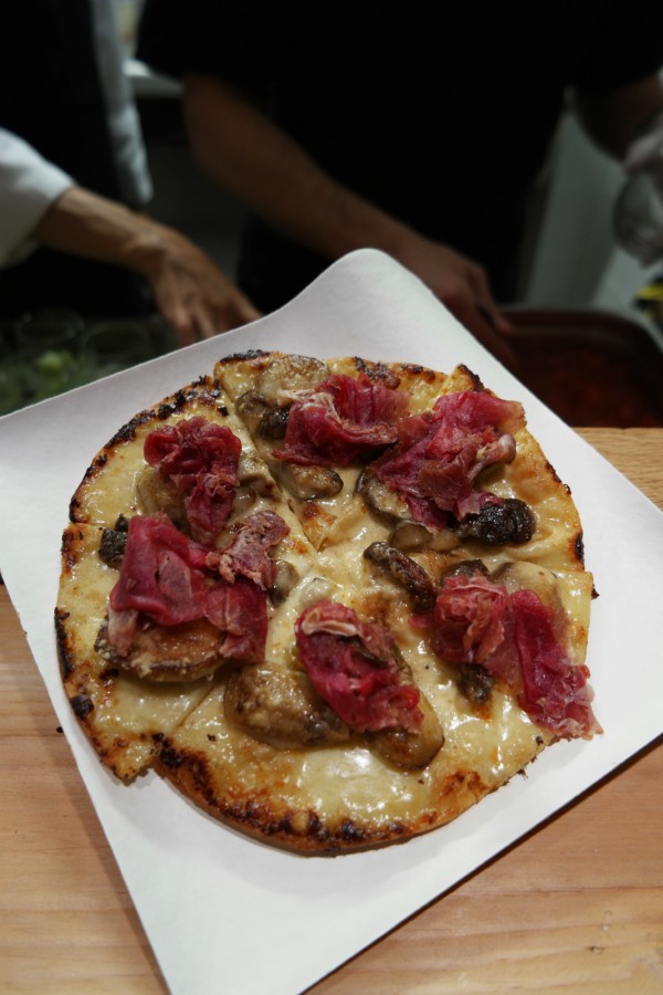 Botanique Restaurant new nouveau fine pizza cèpe entrecote oberkampf cuisine critique avis photo by United States of Paris
