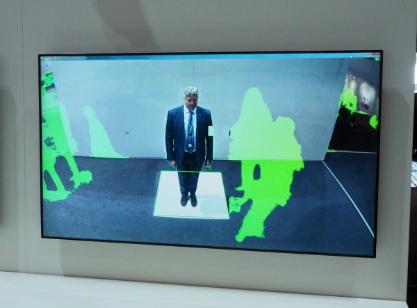 Canon Expo 2015 futur découverte Innovation surveillance protection caméra photo by United States of Paris