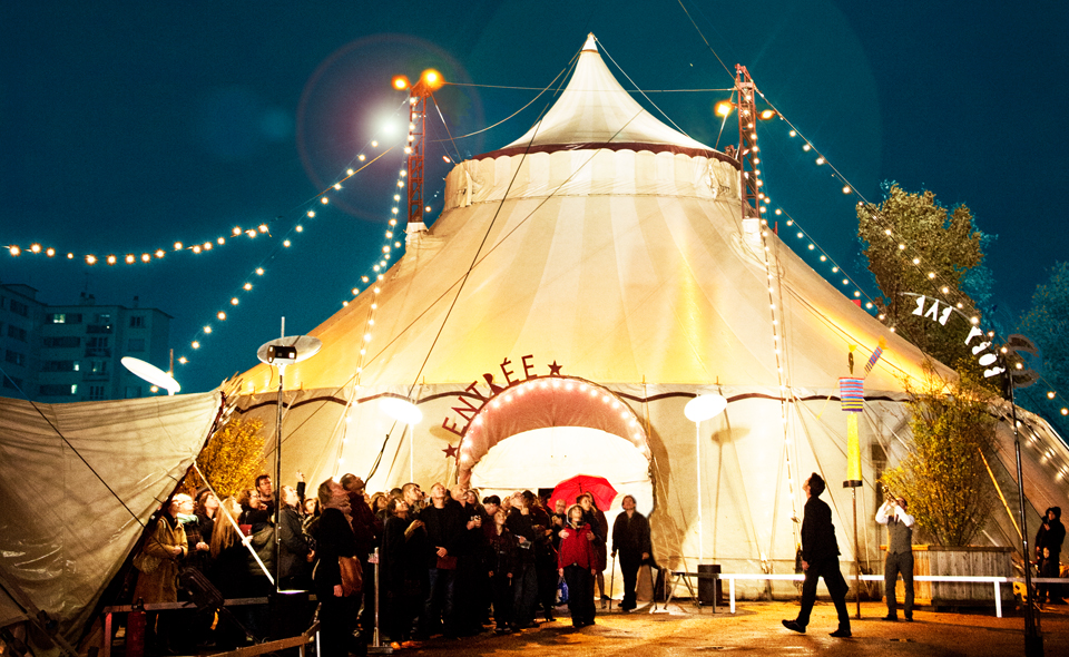 Villette en cirques spectacles espace chapiteaux janvier 2016 programmation cirque contemporain avec Zampanos Aïtal Centre national des arts du cirque