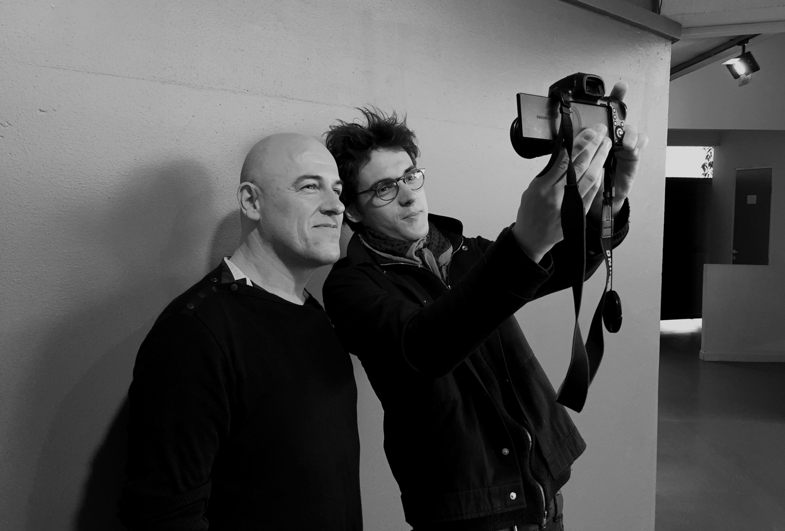 Dominique A et Pierre Guénard radio elvis séance photo selfie pour usofparis blog Printemps de Bourges 2016 40 ans festival musique