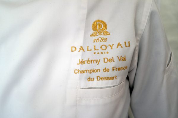 Dalloyau Paris Jérémy Del Val champion de France veste de patissier Dessert Rue du Bac sucré 2016 photo united states of paris blog