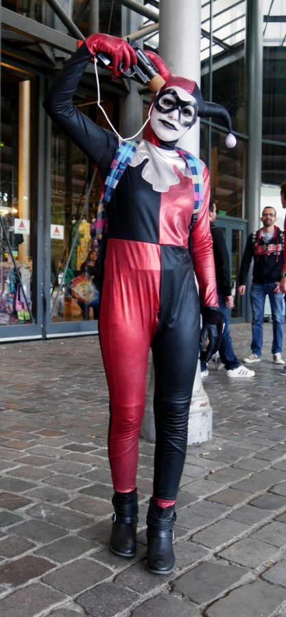comic-con-paris-2016-expo-avis-la-villette-batman-harley-quinn-cosplay-costume-photo-by-united-states-of-paris