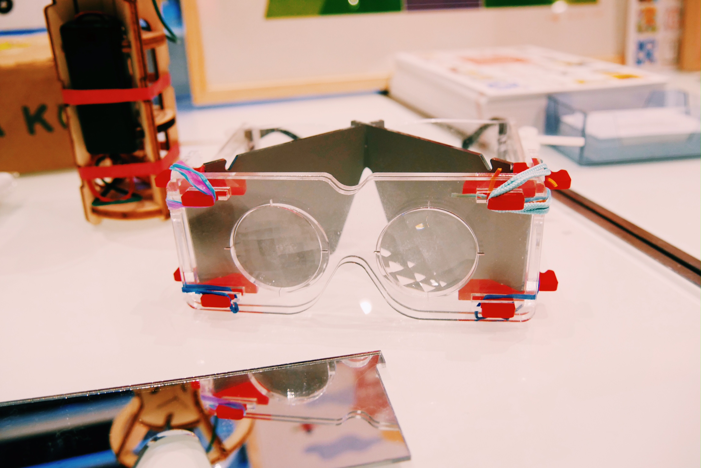 Koa-koa-box-la-vision-animale-lunettes-pour-enfants-de-5-a-10-ans-conception-designers-Noel-French-Tech-photo-usofparis-blog