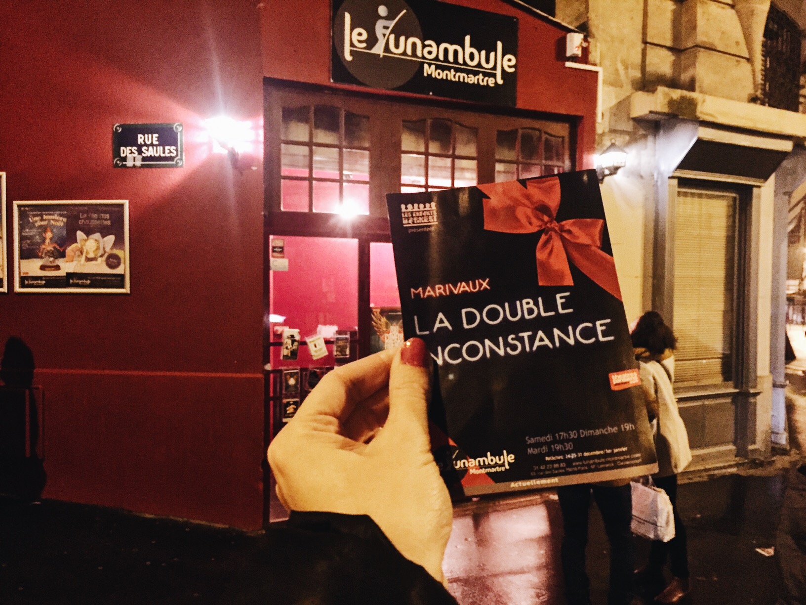 La-Double-inconstance-Marivaux-Le-Funambule-Montmartre-Paris-compagnie-Les-enfants-d-Ernest-photo-usofparis-blog