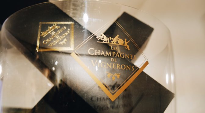 Champagnes de Vignerons : pop-up original pour fêtes pétillantes !
