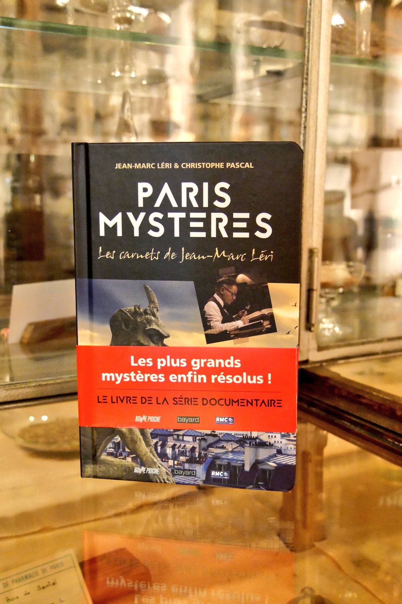 Paris Mystères