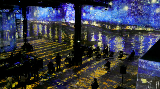 Atelier des Lumières : Van Gogh et le Japon sublimés