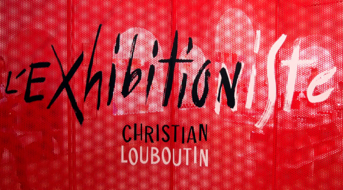 Expo L’exhibitionniste : Louboutin émerveille le Palais de la Porte Dorée !